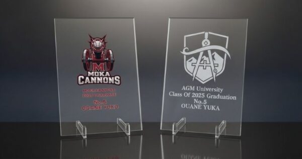 卒業アクリル楯